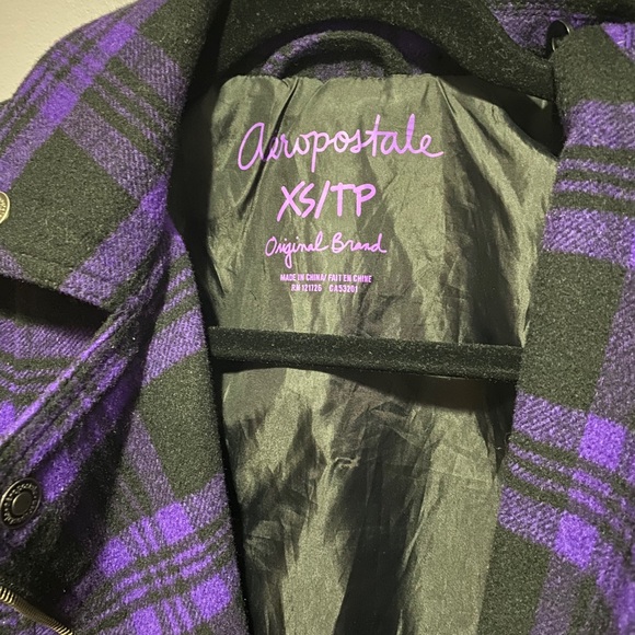 Plaid Jacket - Picture 2 of 3